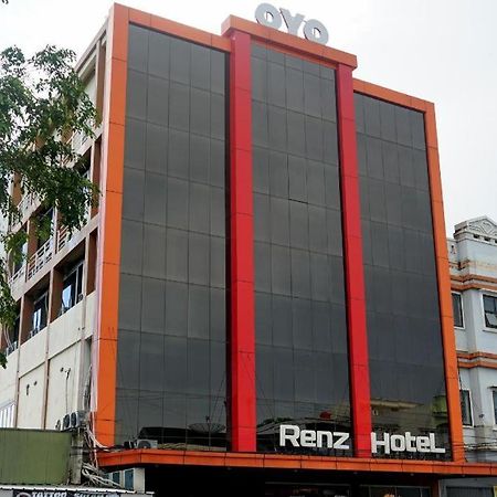 Ren'Z Hotel Pangkal Pinang Bagian luar foto